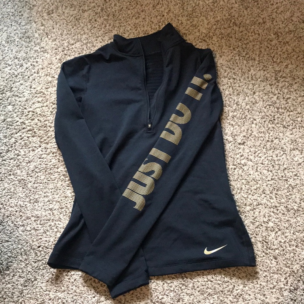 Nike 1/4 zip athletic top